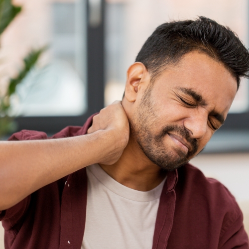 neck-pain-relief-p-evidence-physical-therapy-clinton-glenn-dale-laurel-md